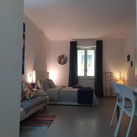 Apartamento Spaccavietri *
